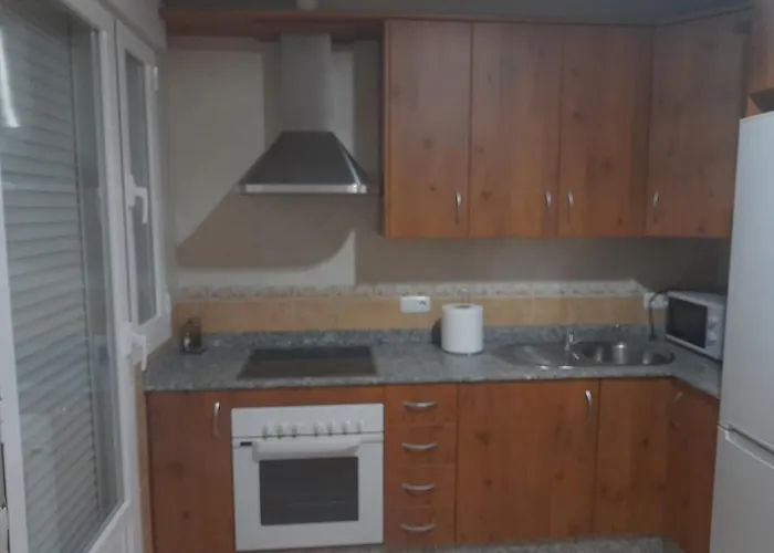 Piso Centroolula Διαμέρισμα *