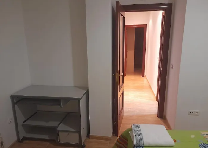 Piso Centroolula Διαμέρισμα *